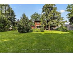 61 PARKWOOD DRIVE - 13