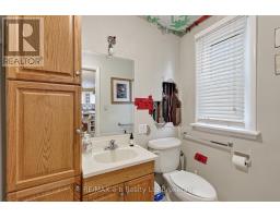 61 PARKWOOD DRIVE - 32
