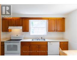 419 MAIN STREET W - 10