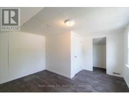 419 MAIN STREET W - 19