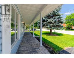 419 MAIN STREET W - 2