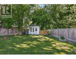12 JUBILEE PLACE - 39