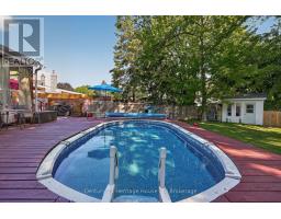 12 JUBILEE PLACE - 43