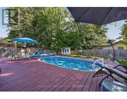 12 JUBILEE PLACE - 44
