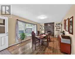 12 JUBILEE PLACE - 5