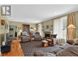15 HAMPDEN STREET - 14