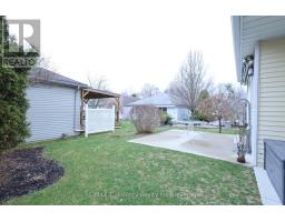 33 WILKINS CRESCENT - 30