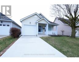 33 WILKINS CRESCENT - 34