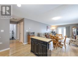 33 WILKINS CRESCENT - 8