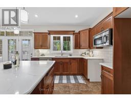 927 RIDGEWOOD DRIVE W - 13