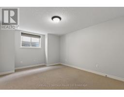 927 RIDGEWOOD DRIVE W - 30