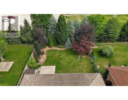 927 RIDGEWOOD DRIVE W - 42