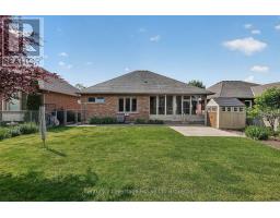 927 RIDGEWOOD DRIVE W - 44
