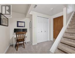 27 SIOUX CRESCENT - 33
