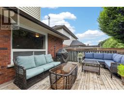 27 SIOUX CRESCENT - 39