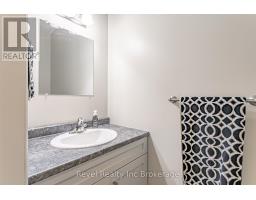 538 LAMPMAN PLACE - 18