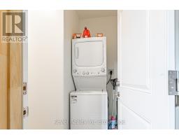 538 LAMPMAN PLACE - 19