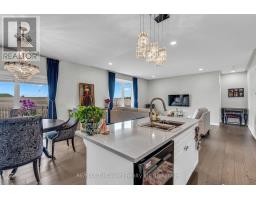 18 CROCUS AVENUE - 15