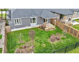 18 CROCUS AVENUE - 37