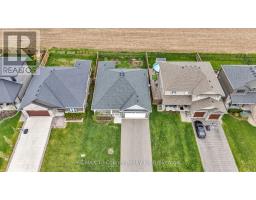 18 CROCUS AVENUE - 41