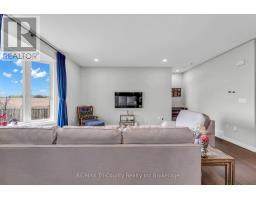 18 CROCUS AVENUE - 6