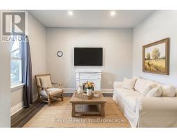 31 GIVINS STREET - 3