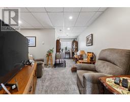 4 WASHINGTON STREET - 23