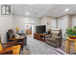 4 WASHINGTON STREET - 24