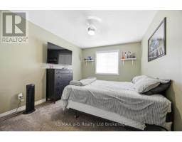 507 HUMMINGBIRD CRESCENT - 28