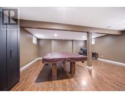 507 HUMMINGBIRD CRESCENT - 32