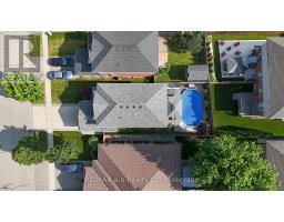 507 HUMMINGBIRD CRESCENT - 37