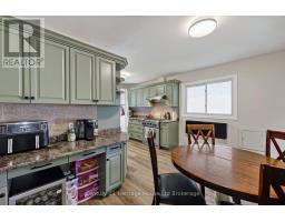 138 LYNDALE CRESCENT - 15
