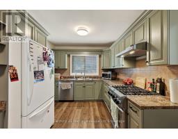 138 LYNDALE CRESCENT - 16
