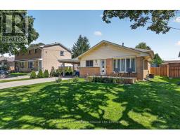 138 LYNDALE CRESCENT - 8