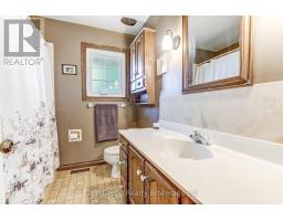 49 BRIAR DRIVE - 19