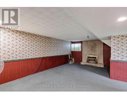 19 SPRUCE ROAD - 25