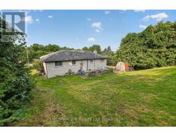 19 SPRUCE ROAD - 8