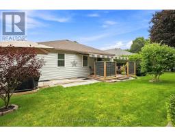 3 MCDONALD COURT - 33