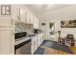 257 HUNTER STREET - 15
