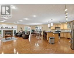 57 WENDY CALDER PLACE - 13