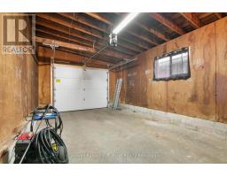 105 QUEEN STREET - 21