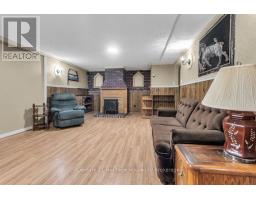 986 ALICE STREET - 16