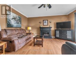 986 ALICE STREET - 4