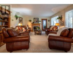 385522 59 HIGHWAY - 14