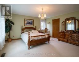 385522 59 HIGHWAY - 16