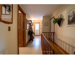 385522 59 HIGHWAY - 19