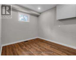 21 PEGGY AVENUE - 19