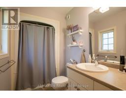 4 OTTERVIEW DRIVE - 20