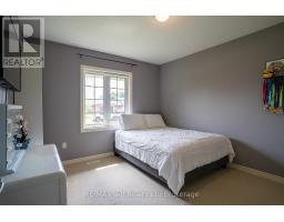 4 OTTERVIEW DRIVE - 21