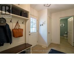 4 OTTERVIEW DRIVE - 24